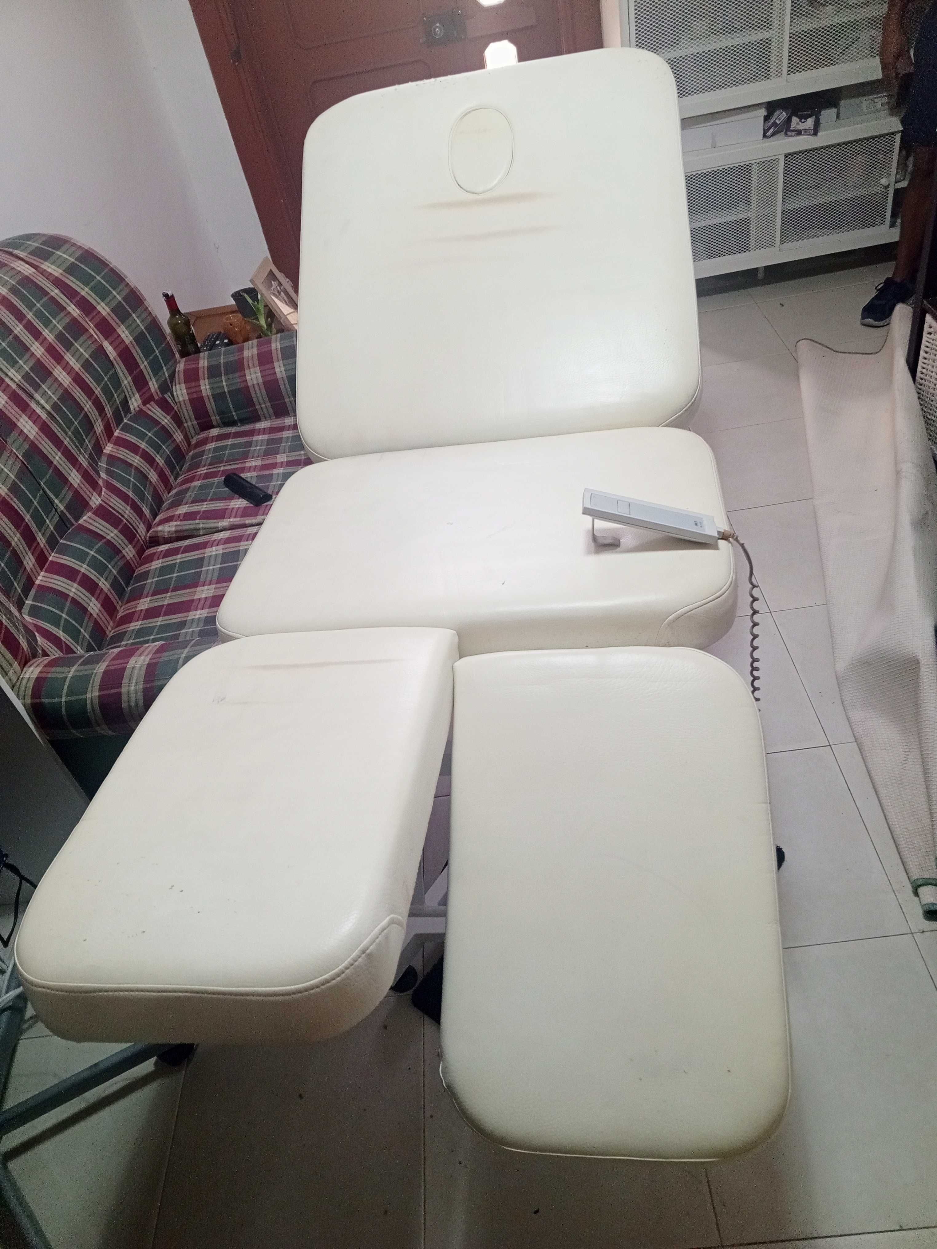 mesa de massagem elétrica