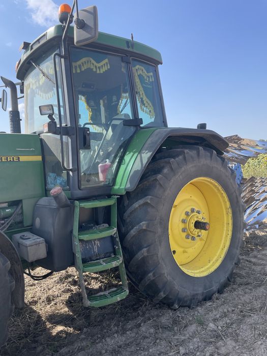Трактор John Deere 7810 2000