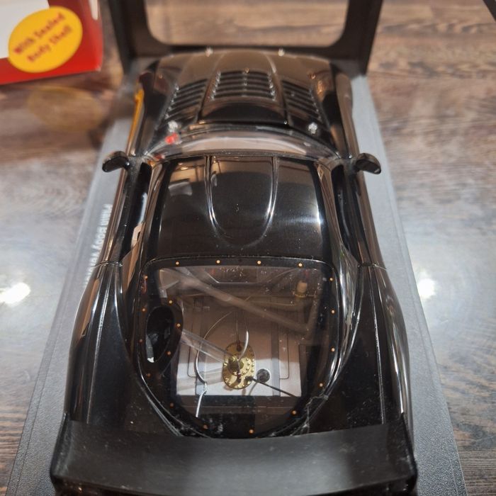 1:18 Auto Art Dodge Viper Competition car 2004