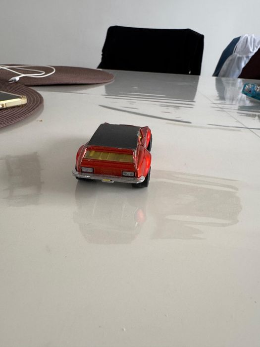 Стара колекційна машинка Hot Wheels, метал, ретро стан