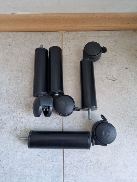 Nóżki metalowe do łóżka czy szafy, dł 20cm, średnica 4cm, kpl 4 szt