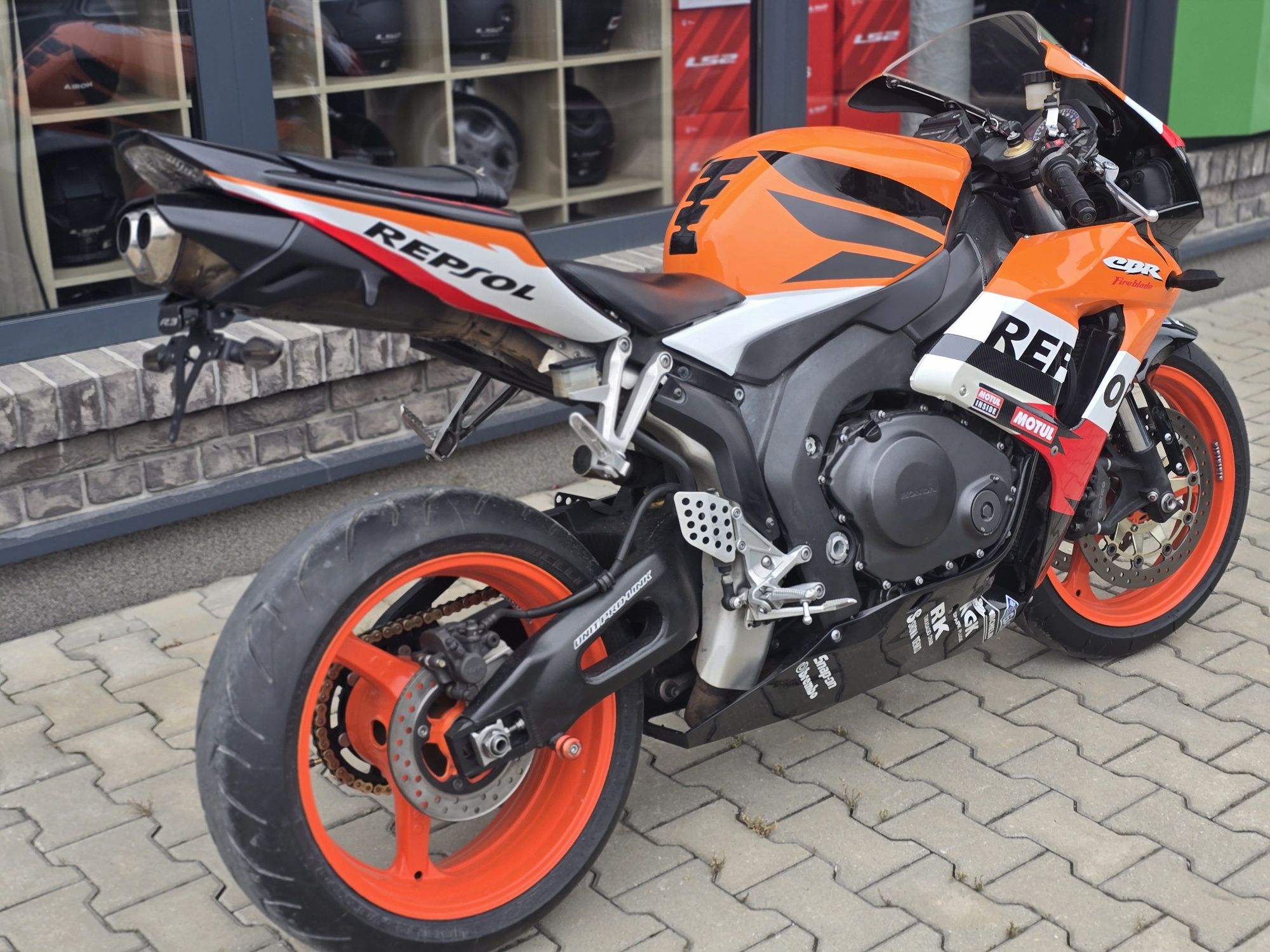 Honda Fireblade 1000RR SC57A malowanie Repsol