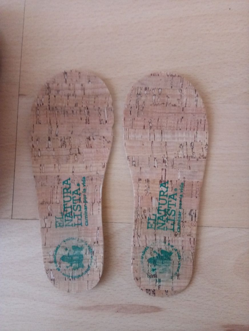 Pomarańczowe sandałki El Naturalista r. 27