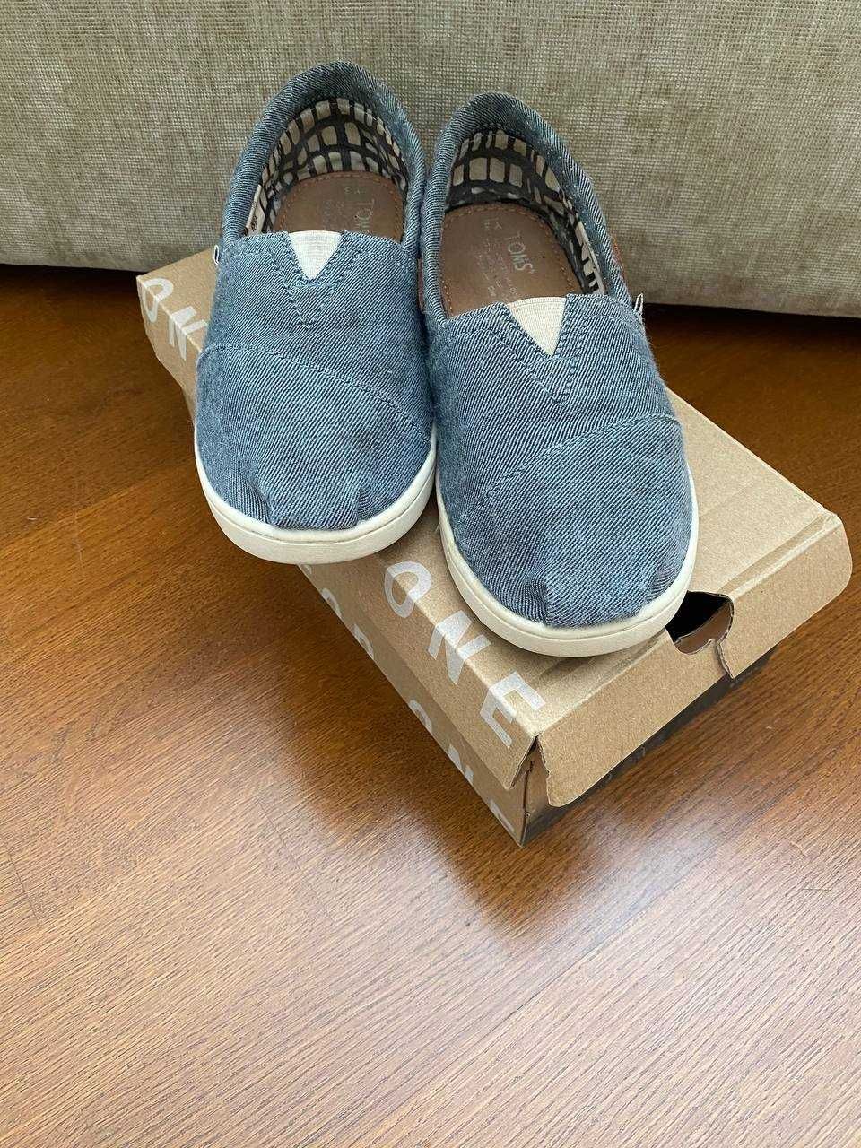 Сліпони Toms Bimini Chambray розмір 35, взуття хлопчаче, кеди