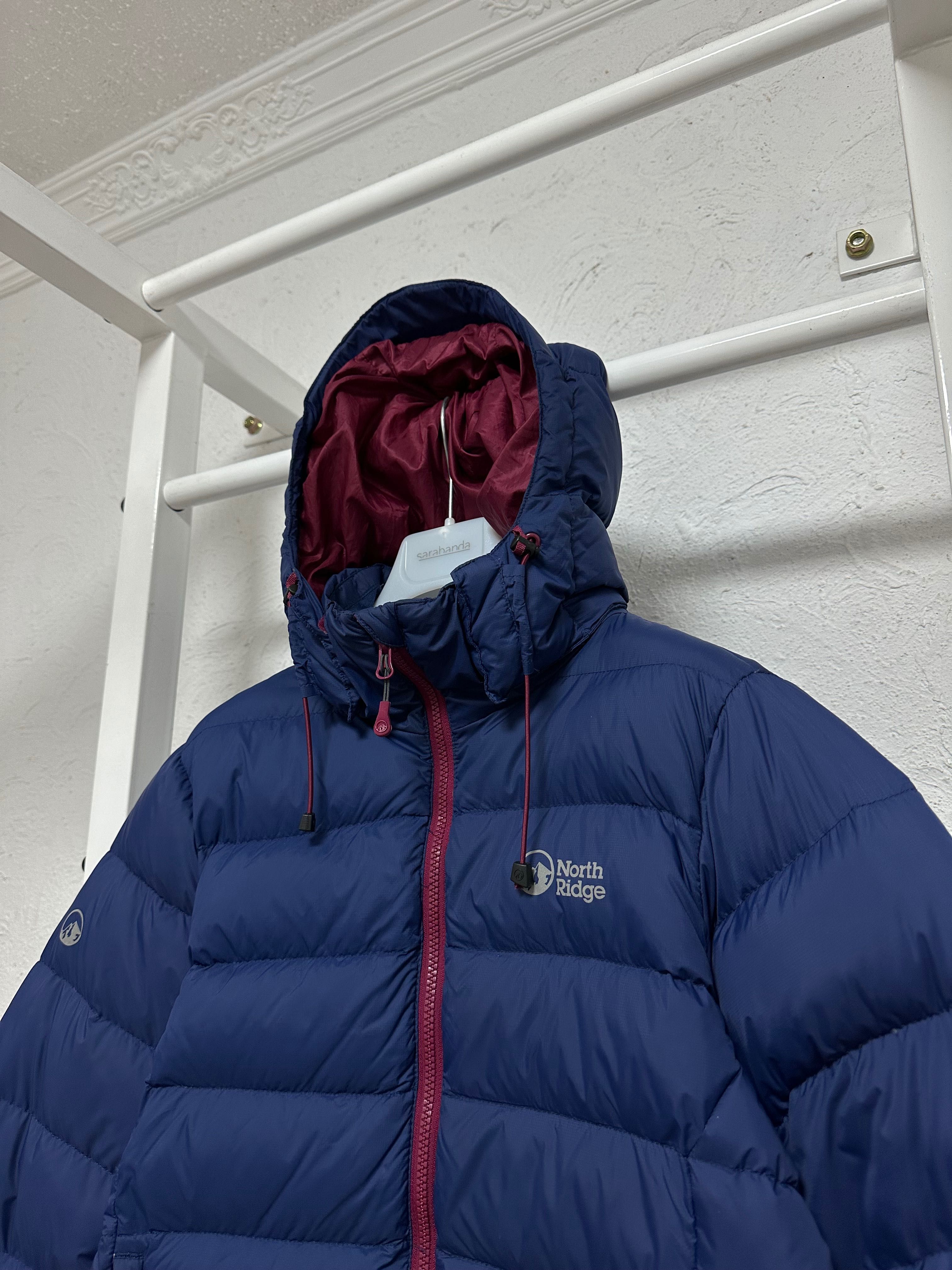 Пуховик М размер North Ridge