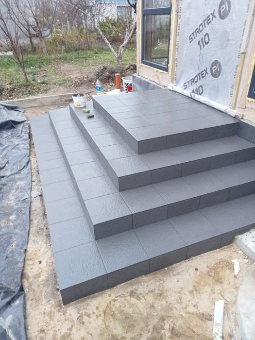 Якісна укладка плитки за вашим бажанням другі види робіт стаж 18 років