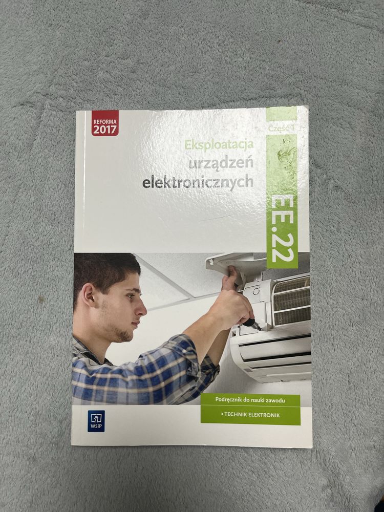 Podręcznik eksplotacja urządzeń elektronicznych EE.22