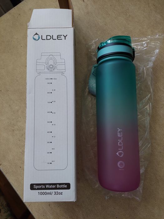 Мотиваційна пляшка для води 1л з часом, без BPA, Tritan фітнес, спорт