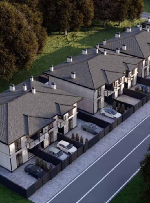 Котедж на вибір з ділянкою