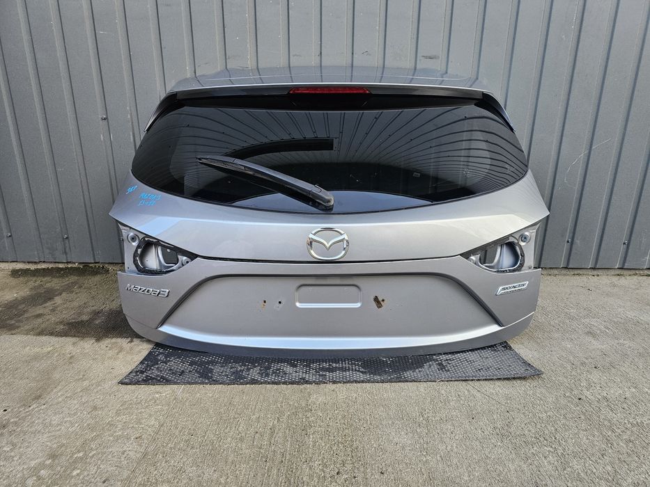 Ляда 38P Крышка багажника Кляпа Скло Стекло Mazda 3 BM BN 38P 2013-201