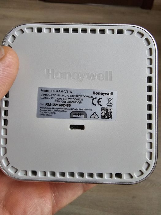 Датчик якості повітря у приміщенні Honeywell