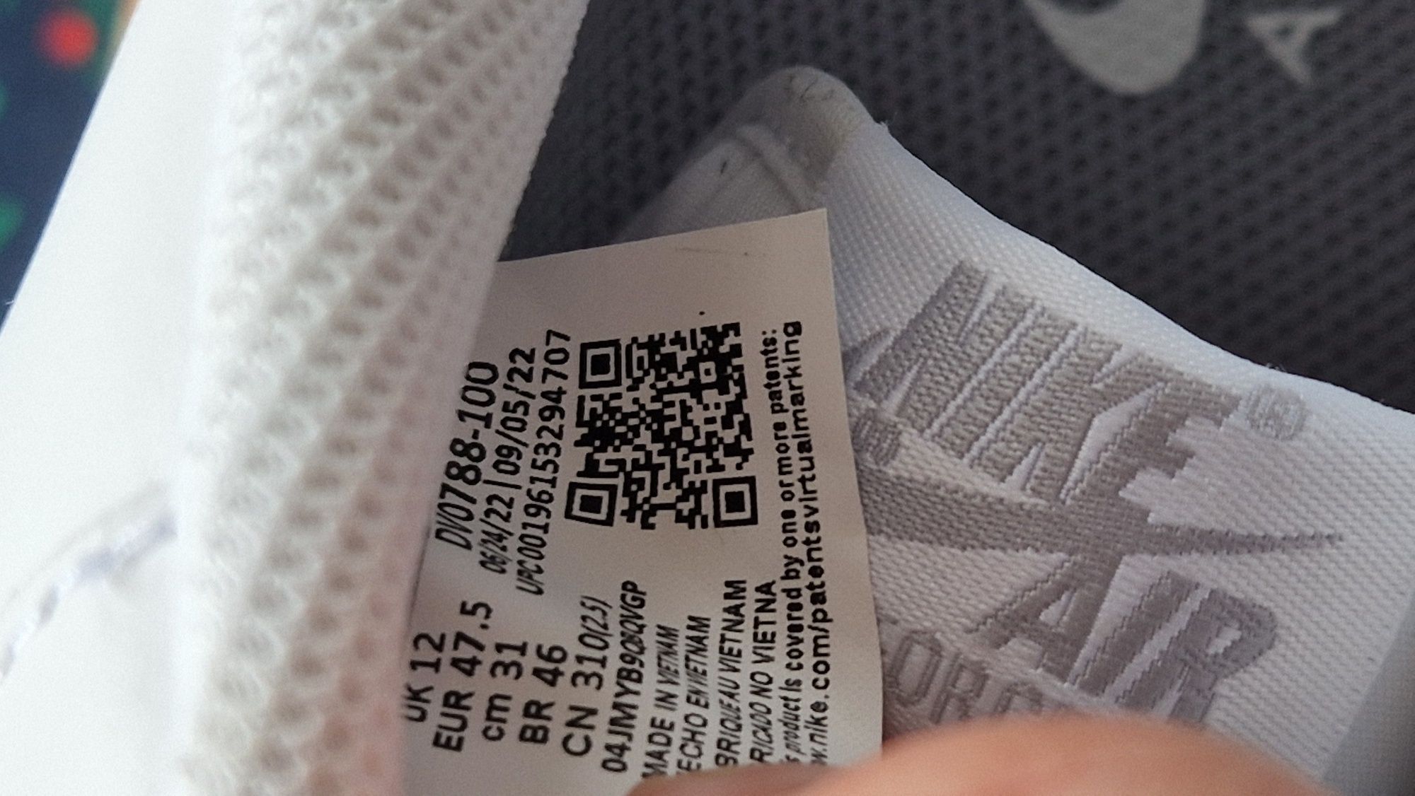 Nike Air Force1 47,5 białe z szarą podeszwą