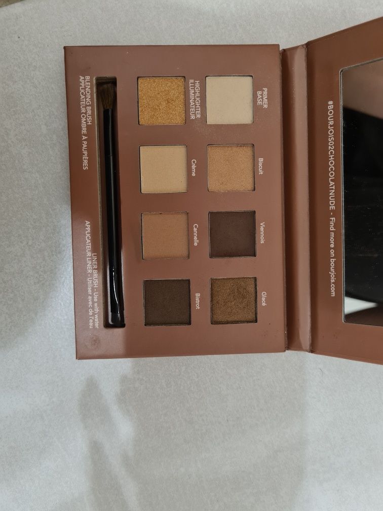 Paleta cieni Bourjois 02 chocolat nude edition