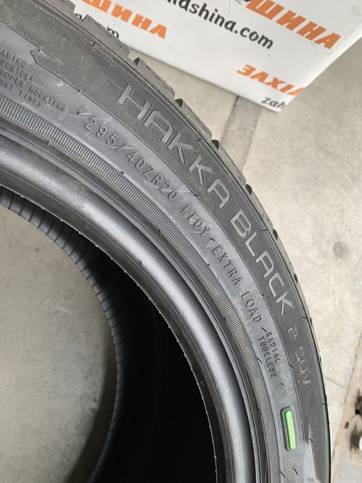 (8шт) нові 295/40R20 Nokian Hakka Black 2 SUV (110Y XL) літні шини