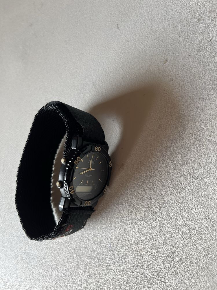 Relogio Eletta quartz /Outro