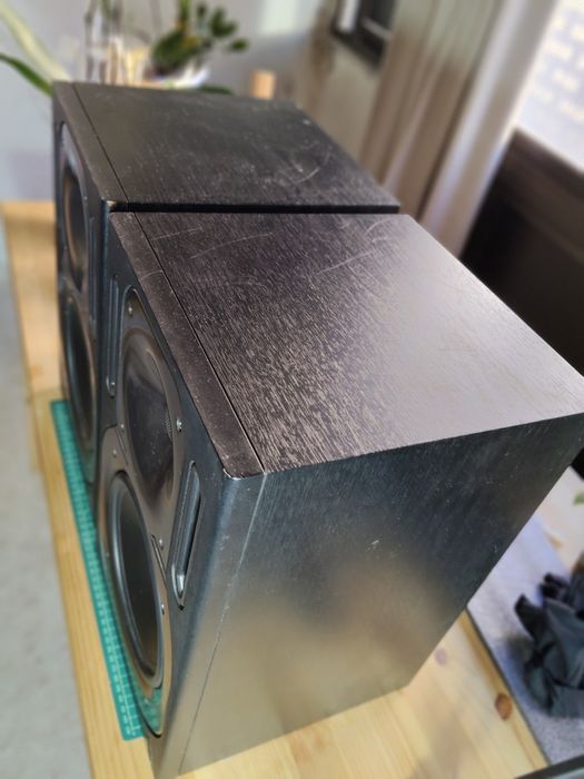 Colunas Monitor Behringer Truth B2031 P (par)