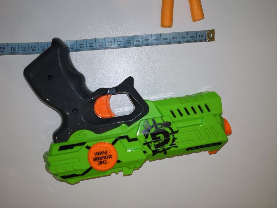 Бластер оружие пистолет с пульками