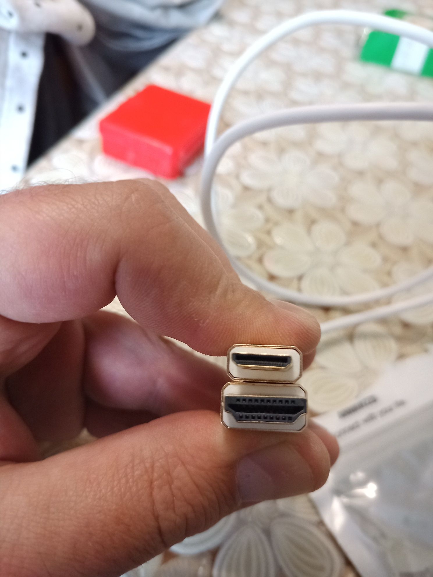 Кабеля, перехідники, роз'єми, HDM,I micro USB, Type C