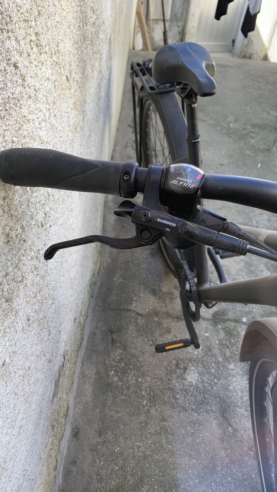 bicicleta CUBE roda 28