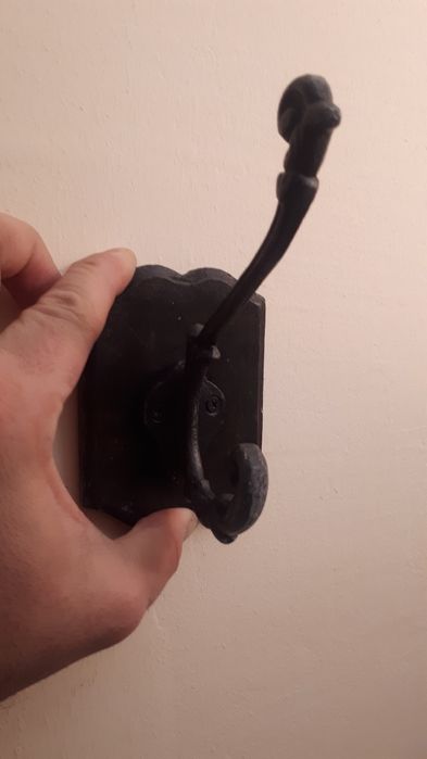 Вішалки для одягу