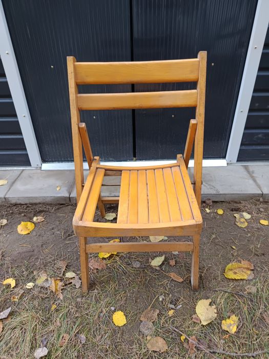 Krzesło drewniane rozkładane stare