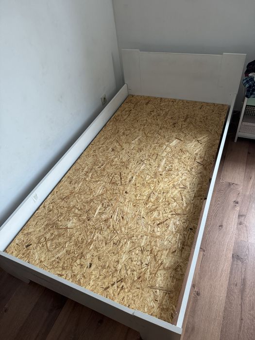 Cama individual (190x105) com oferta de Colchao!