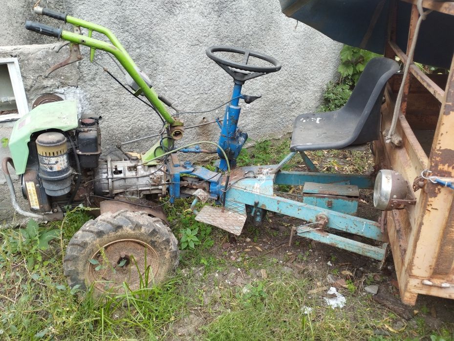 Motoenxada lombardino grifo.