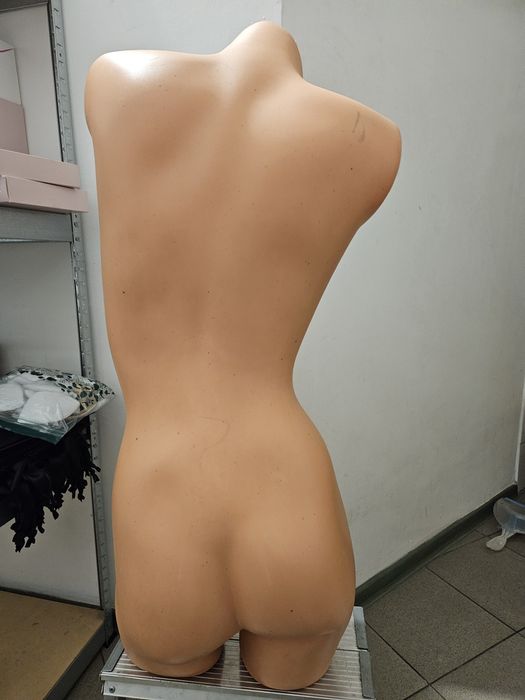 Manekin tors damski