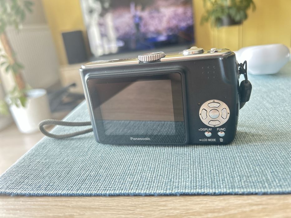 Panasonic lumix dmc- tz2