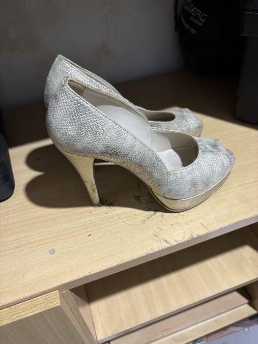 Sapatos de cerimónia tamanho 36