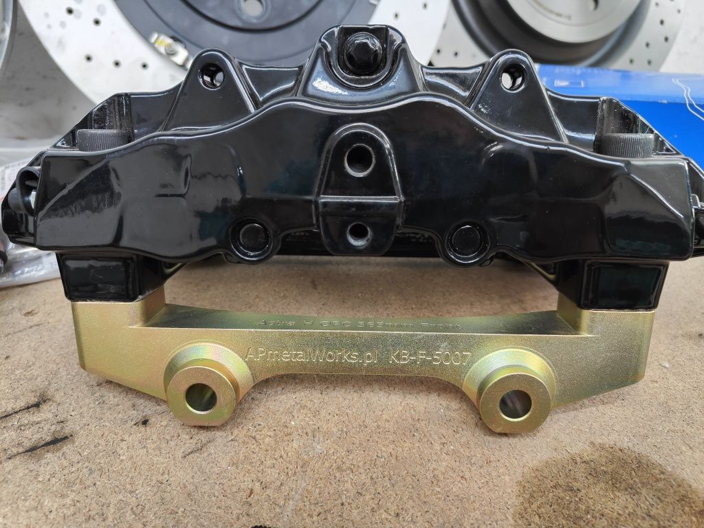 Opel Astra H Zafira B swap hamulców przód 365mm brembo 8 tłoczków