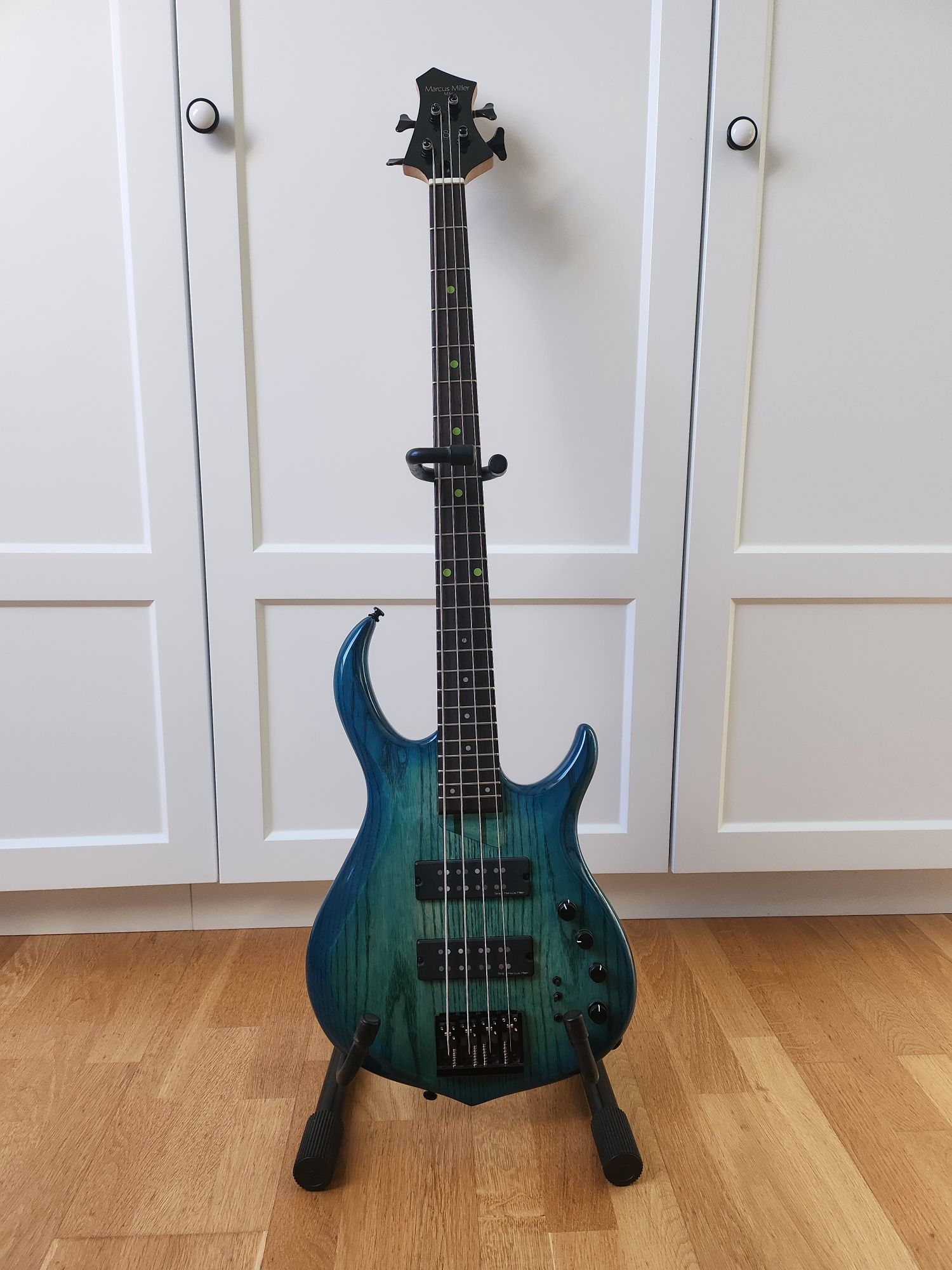 SIRE Marcus Miller M5 4 struny