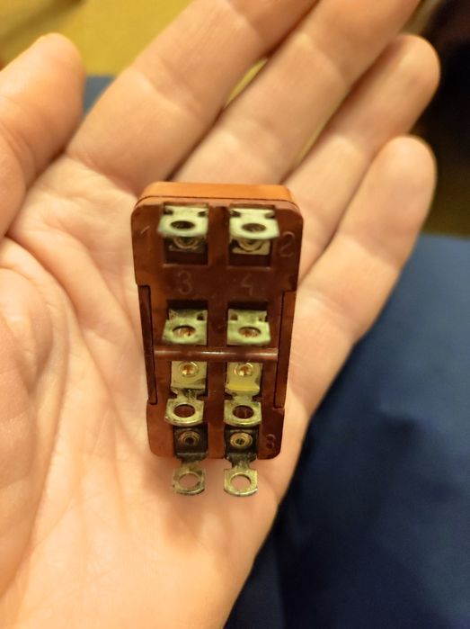 Перемикач ПТ2-40В і ПТ9-2В