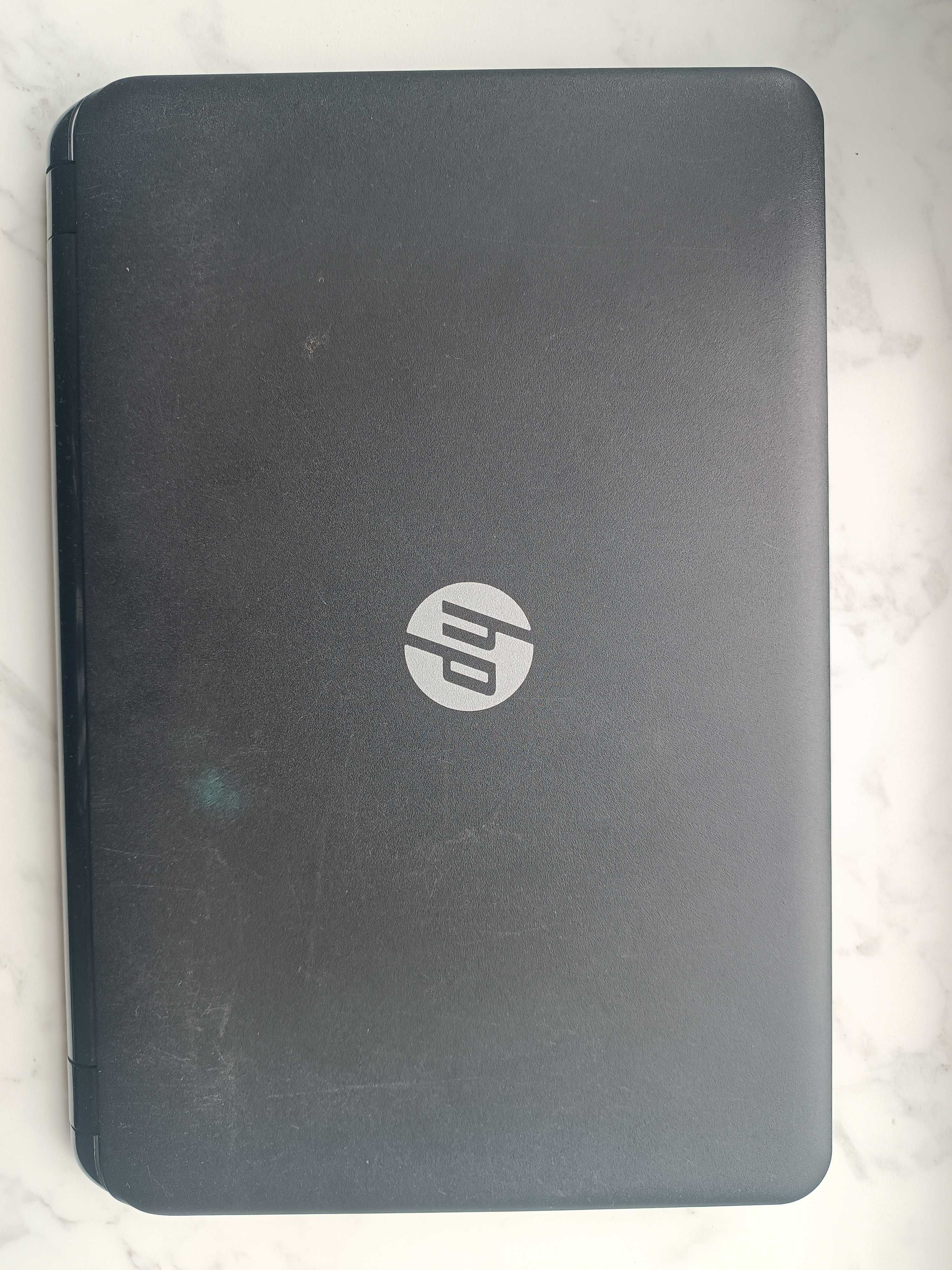 Używany Laptop HP 250 G3 z dyskiem do wymiany lub na sprzedaż części