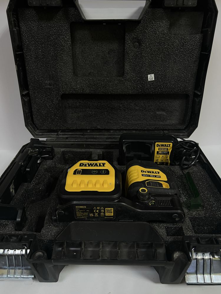 Продам лазерный уровень Dewalt