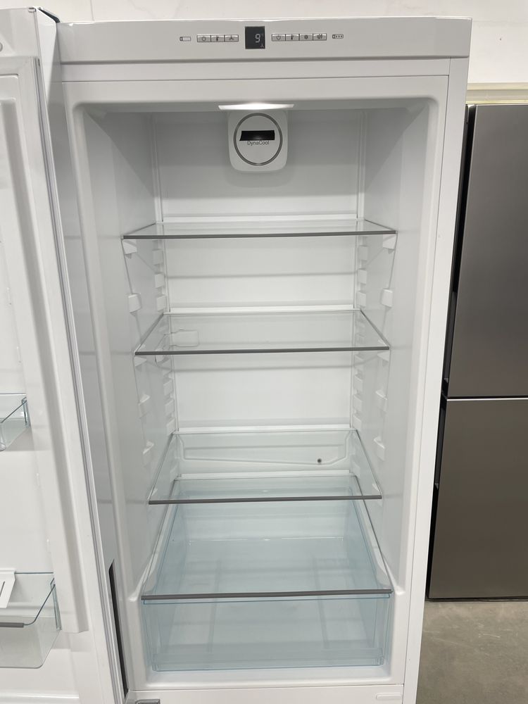 Холодильник KFN 29133 D | 2 метровий
