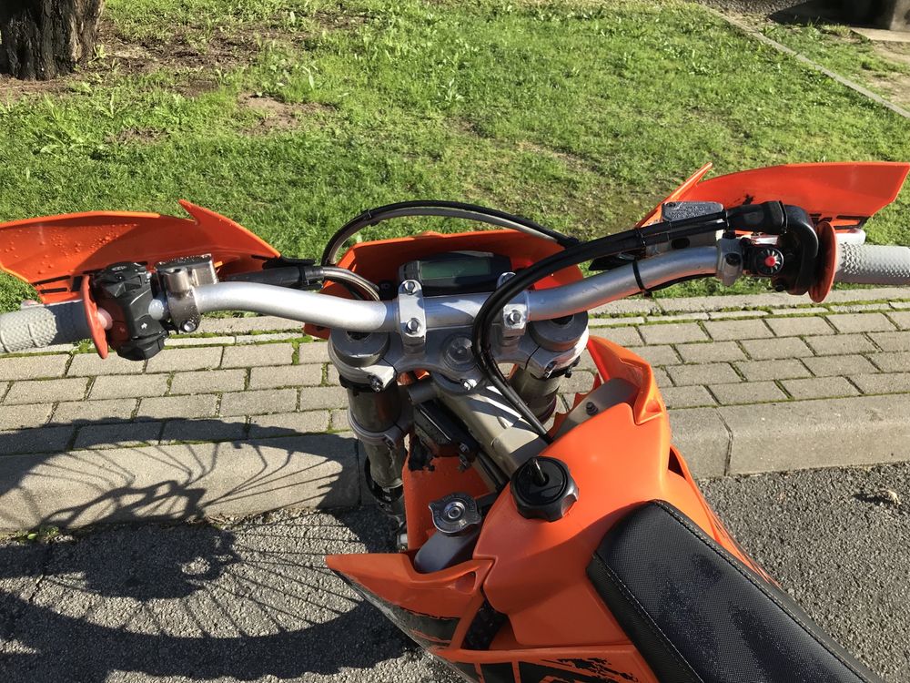 Ktm 525 exc de 2005 .