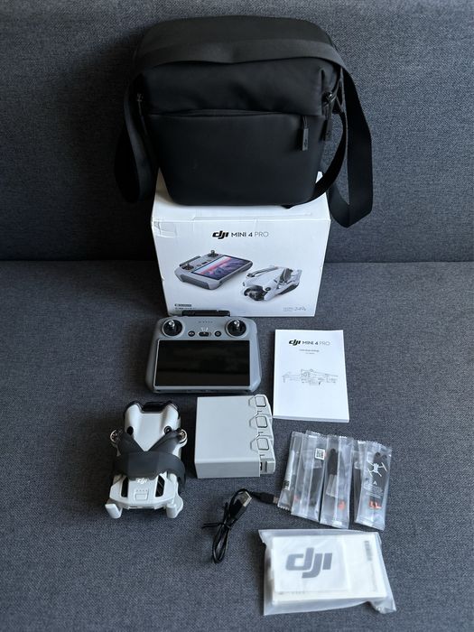 Dron Dji mini 4 pro fly more combo + torba
