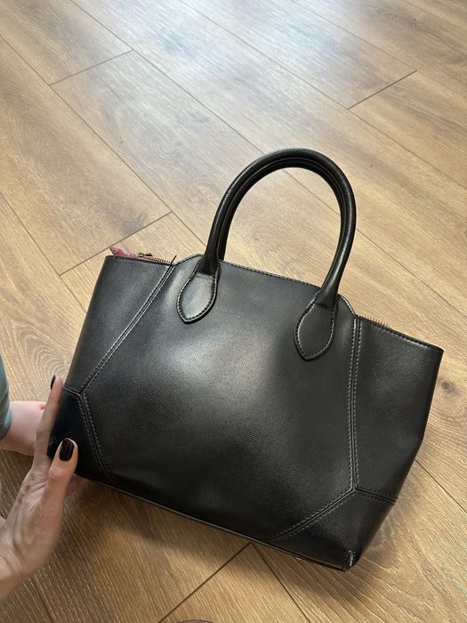 Сумка чорна жіноча