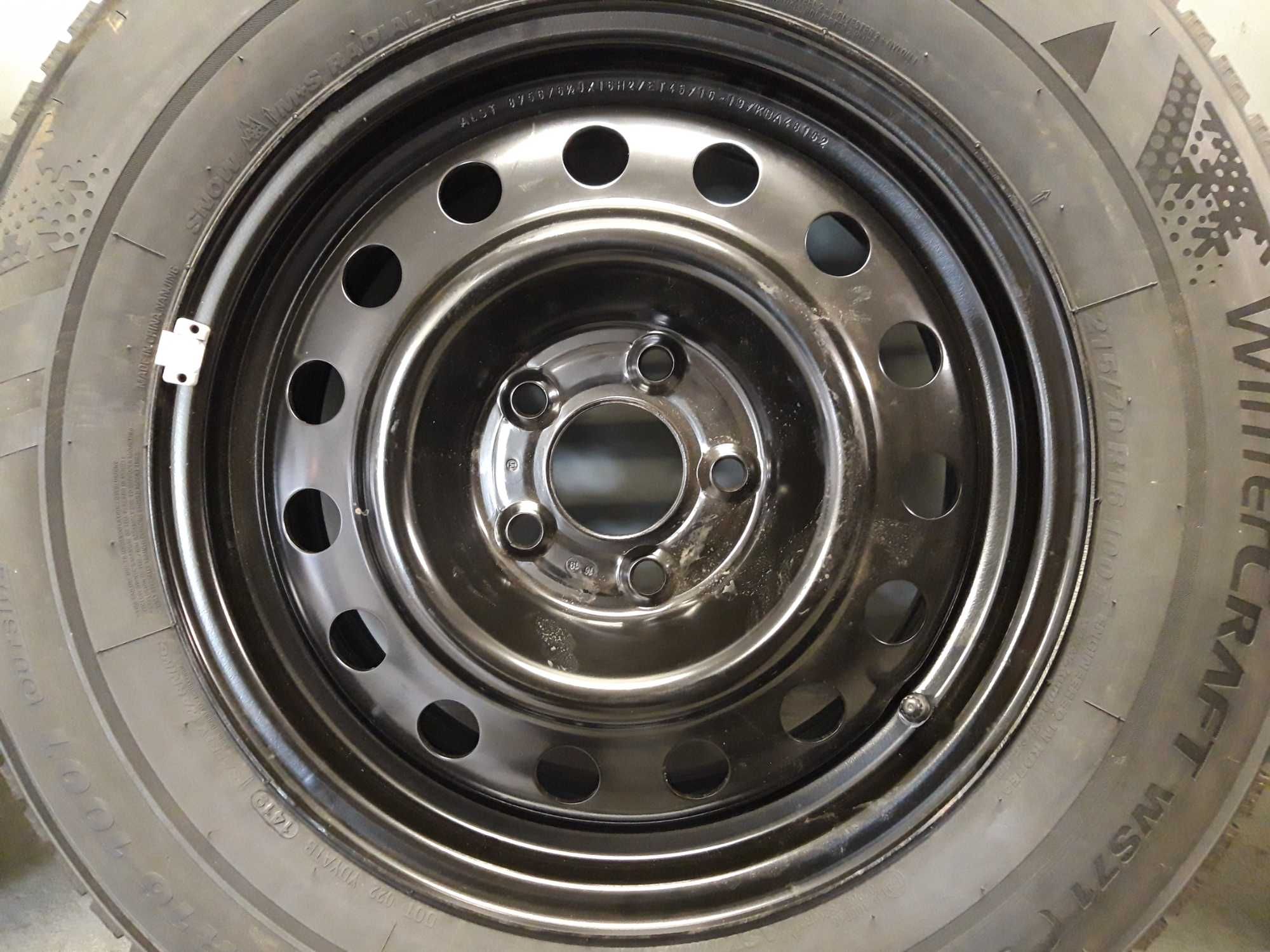 Koła stalowe 16 Hyundai Tucson 5x114,3, Kumho 215/70R16, NOWE, 2019r