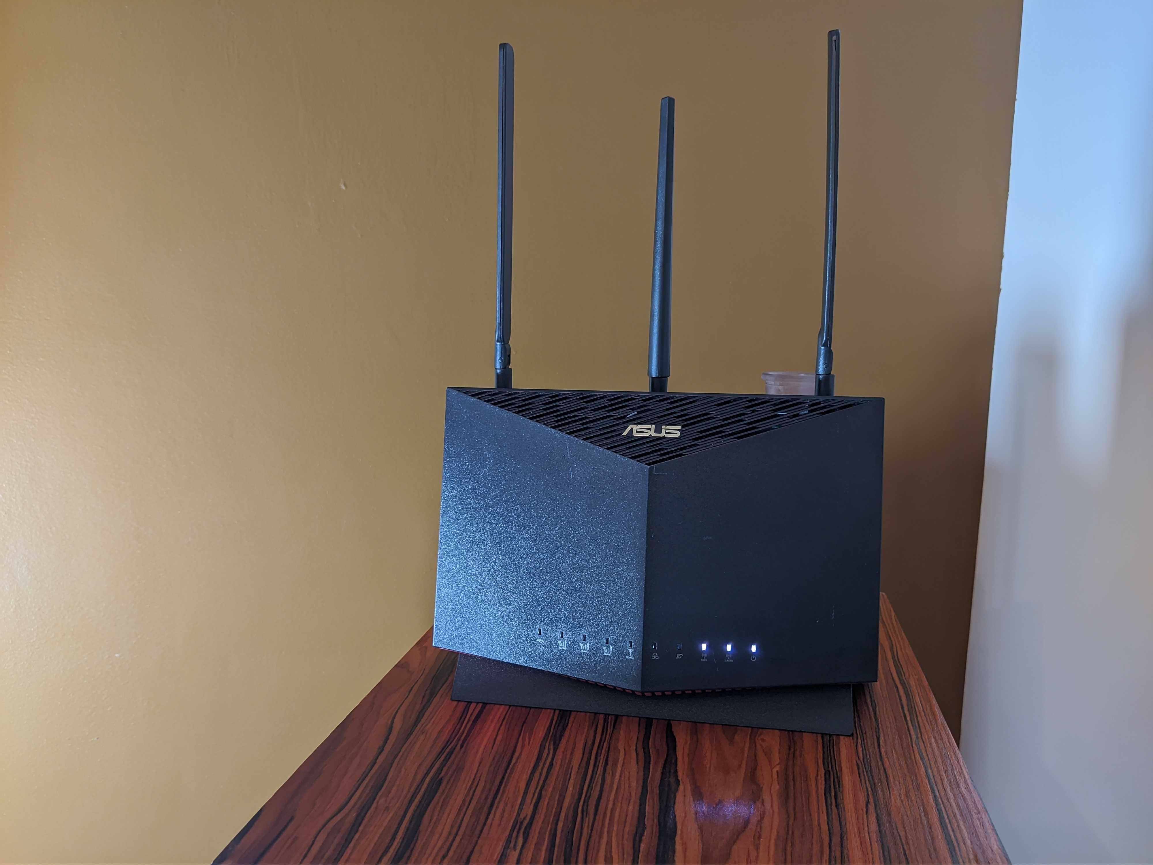 Router ASUS 4G-AC86U, Karta SIM, Modem LTE Cat.12, USB, AC2600. GW, FV