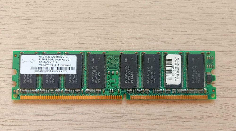 Pamięć / kość RAM 512 MB DDR-400Mhz-CL3