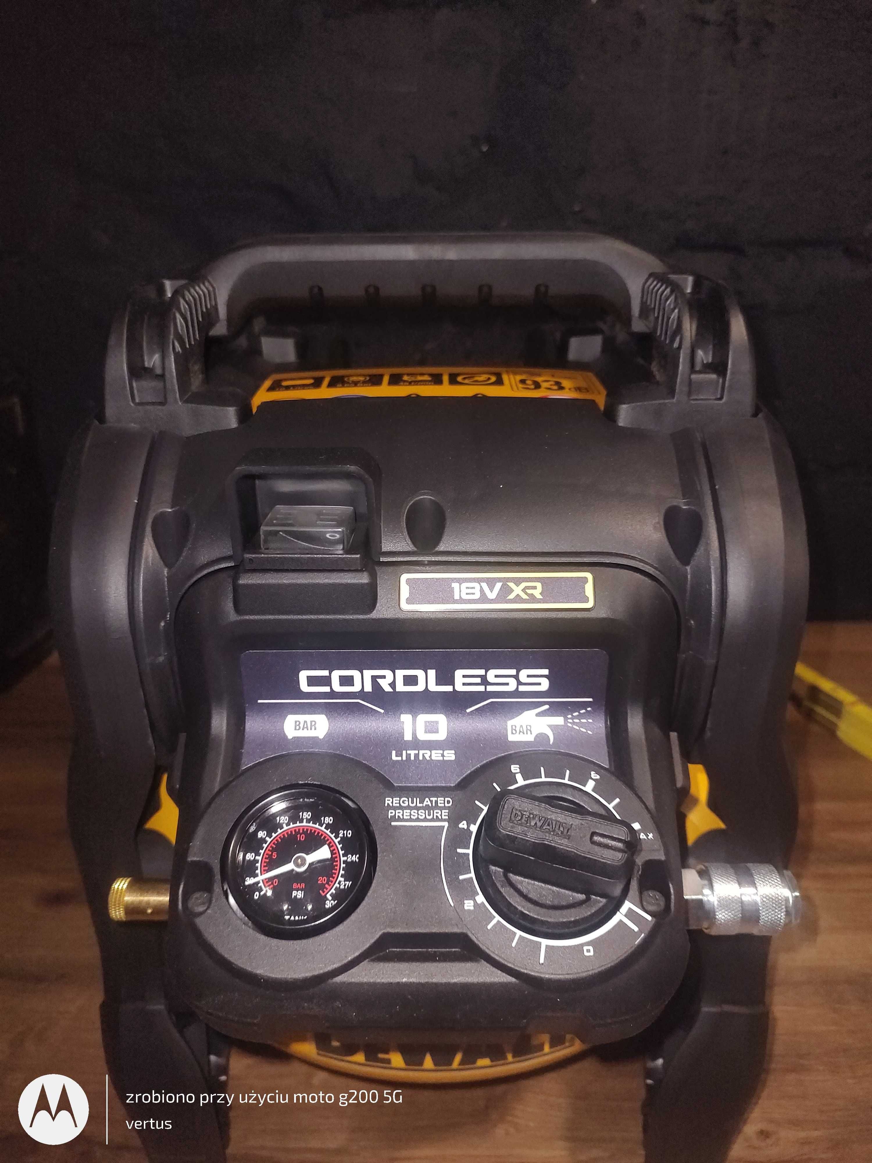 Kompresor DeWALT DCC1018N-XJ