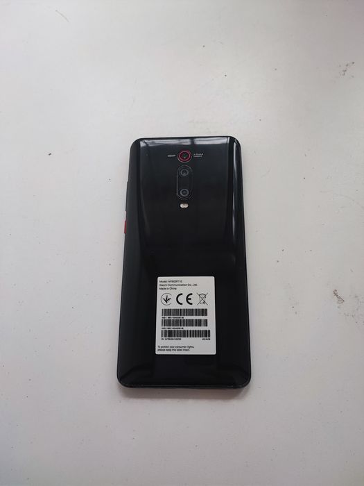 Xiaomi mi 9t pro/ redmi k20 pro 6/64 carbon black добрий стан орігінал
