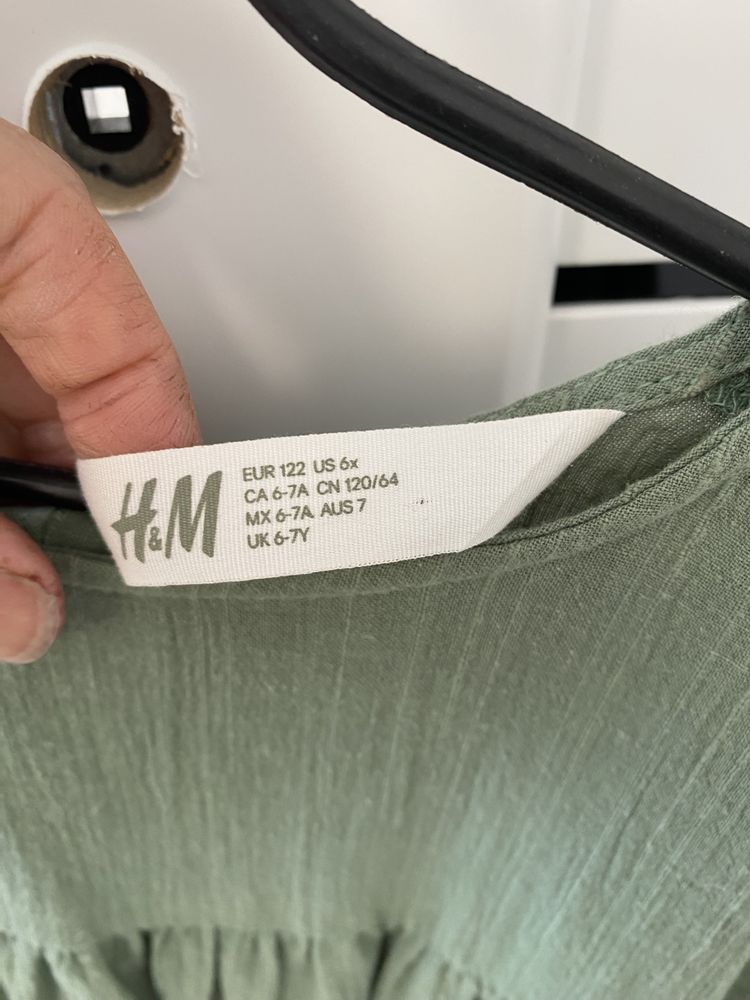Платья H&M 122см 6-7 л