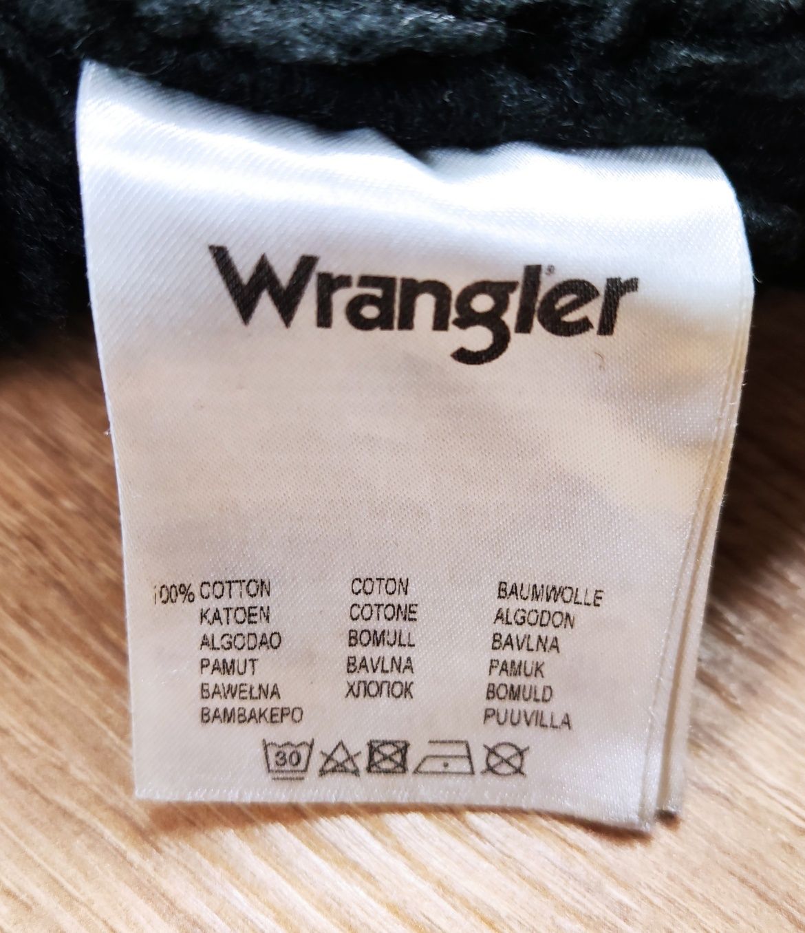 Wrangler Sherpa damska kurtka jeansowa ocieplana w rozmiarze L