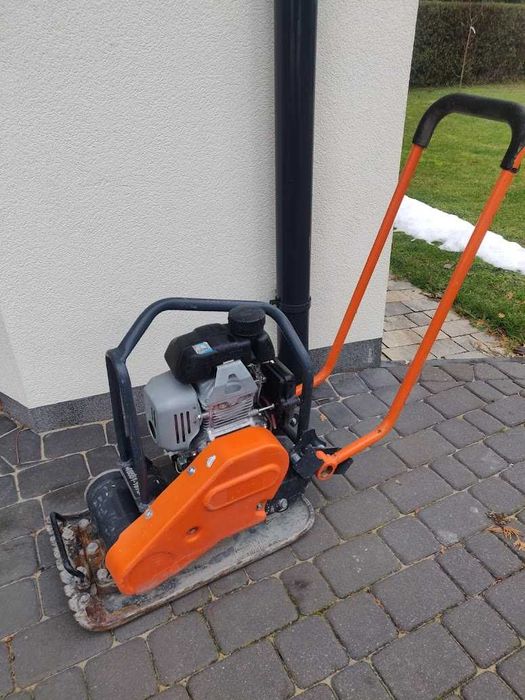 Zagęszczarka Belle 64KG Honda