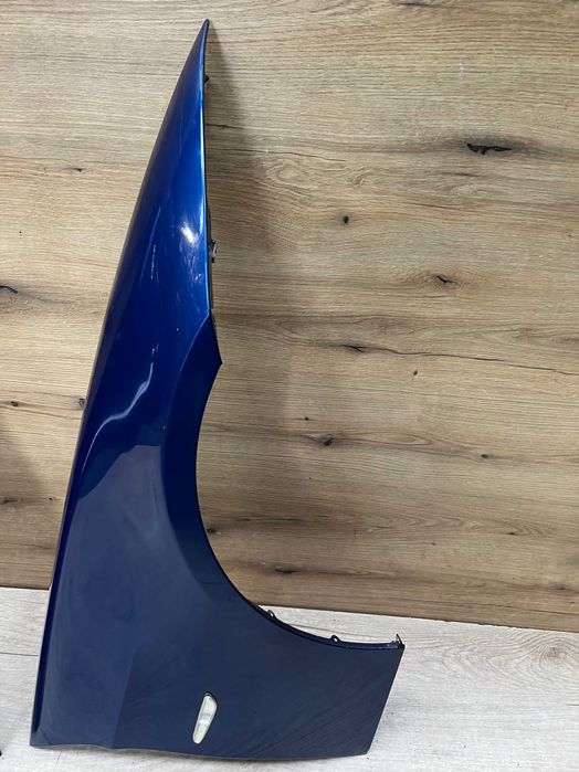 Błotnik przedni lewy prawy Bmw E90 kolor lemans blau metalic