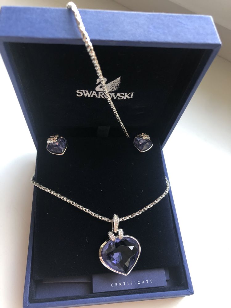 Сережки та підвіска Swarovski