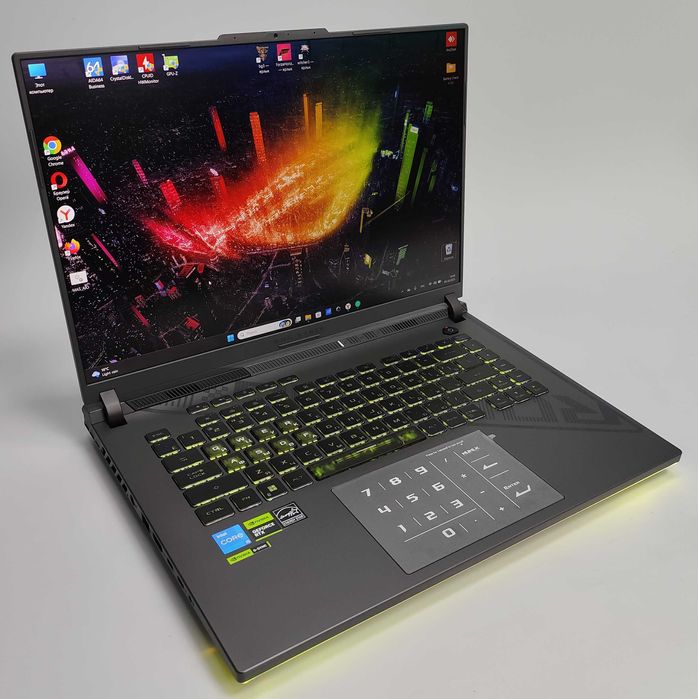 ігровий ноутбук Asus ROG Strix G16